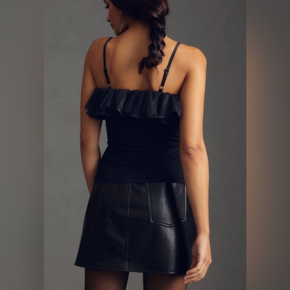 Sunday in Brooklyn Ruffled Off-The-Shoulder Top - Picture 3 of 12